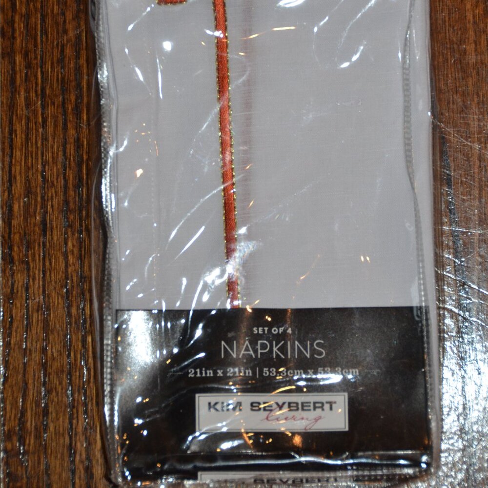 RARE KIM SEYBERT FINE LIVING 4 ORANGE EMBROIDERED GREEK KEY 21" DINNER NAPKIN - Picture 2 of 3